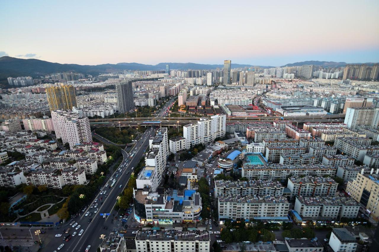 Kunming Hotel High Sky View Apartment Exterior foto